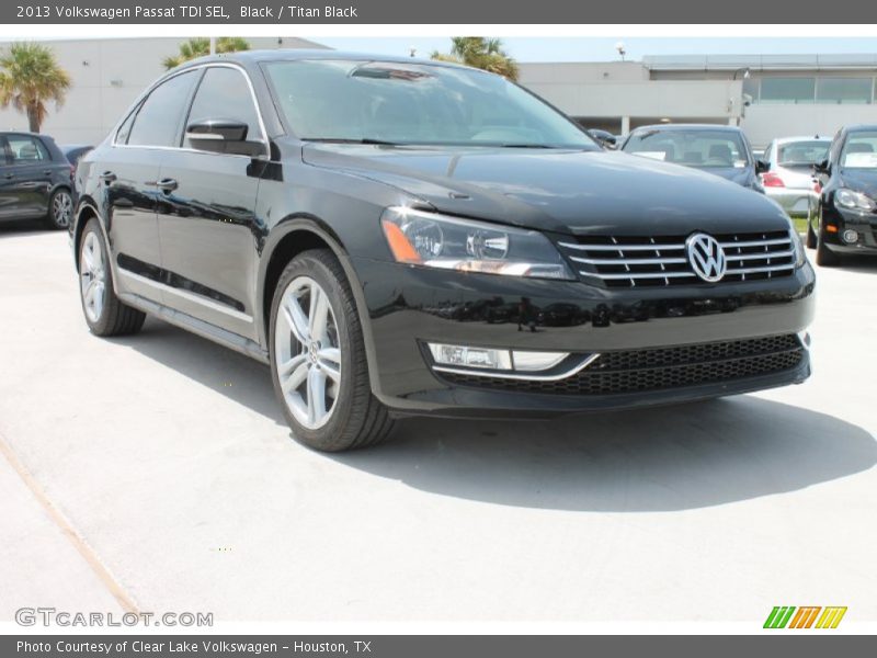 Black / Titan Black 2013 Volkswagen Passat TDI SEL