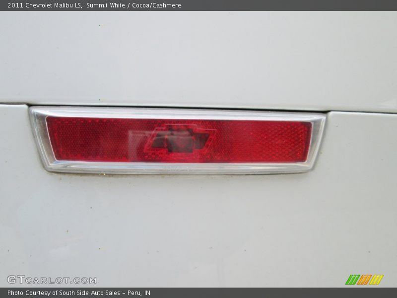 Summit White / Cocoa/Cashmere 2011 Chevrolet Malibu LS