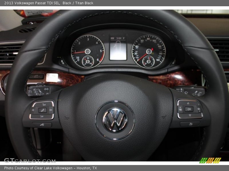 Black / Titan Black 2013 Volkswagen Passat TDI SEL