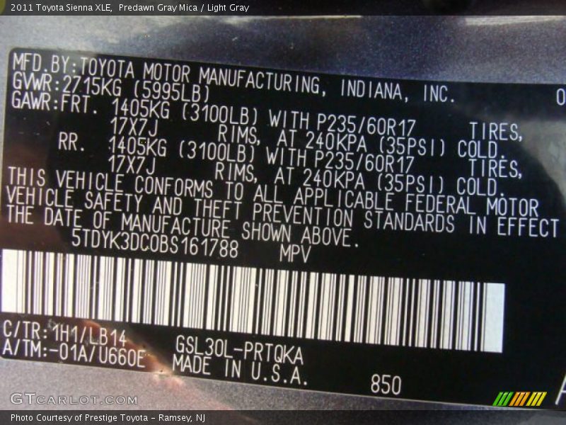 Predawn Gray Mica / Light Gray 2011 Toyota Sienna XLE
