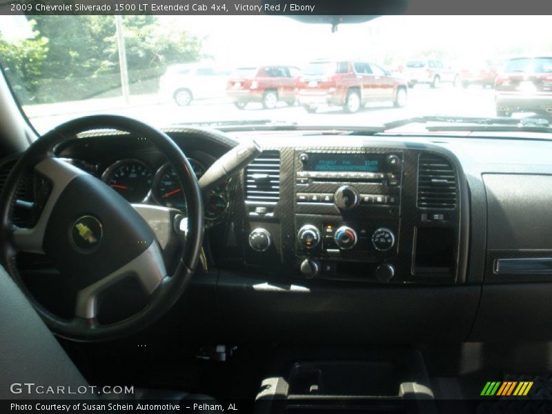 Victory Red / Ebony 2009 Chevrolet Silverado 1500 LT Extended Cab 4x4