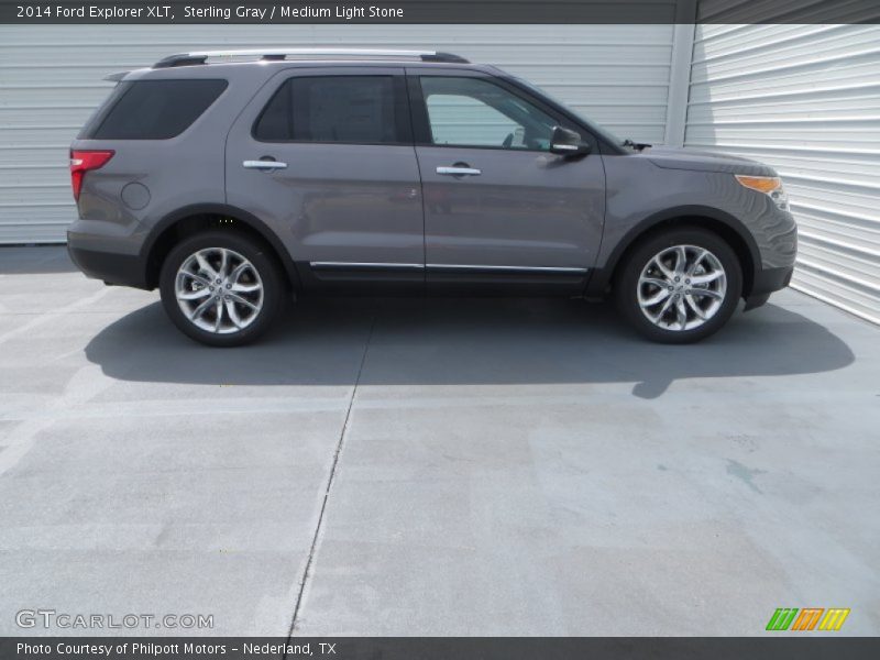 Sterling Gray / Medium Light Stone 2014 Ford Explorer XLT