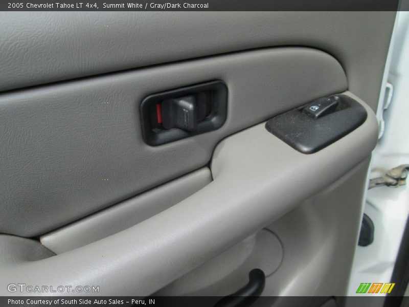 Summit White / Gray/Dark Charcoal 2005 Chevrolet Tahoe LT 4x4