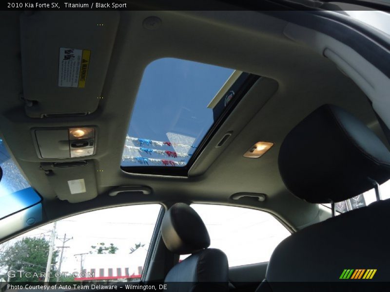 Titanium / Black Sport 2010 Kia Forte SX