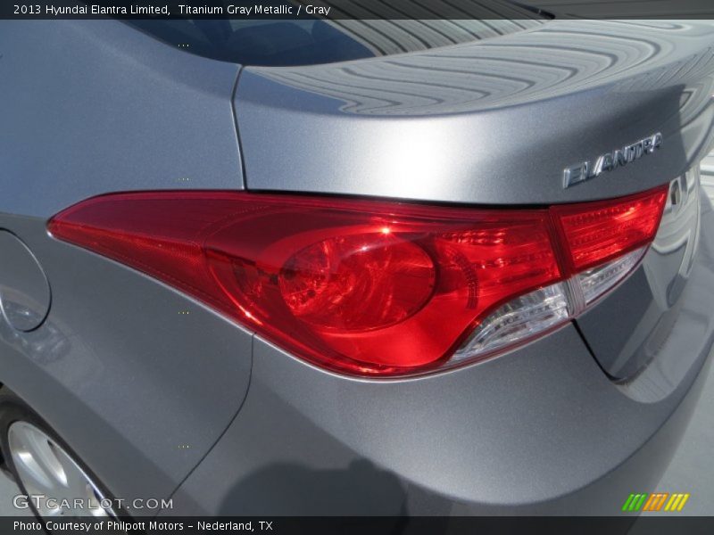 Titanium Gray Metallic / Gray 2013 Hyundai Elantra Limited