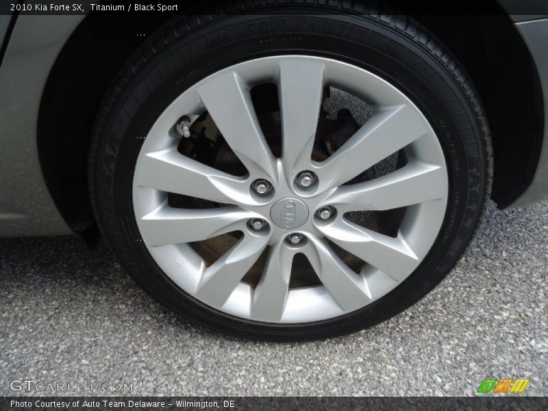 Titanium / Black Sport 2010 Kia Forte SX