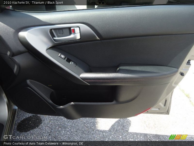 Titanium / Black Sport 2010 Kia Forte SX
