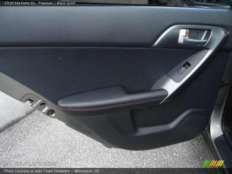 Titanium / Black Sport 2010 Kia Forte SX