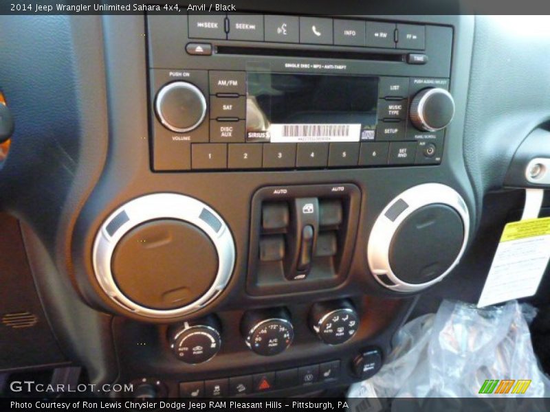 Anvil / Black 2014 Jeep Wrangler Unlimited Sahara 4x4