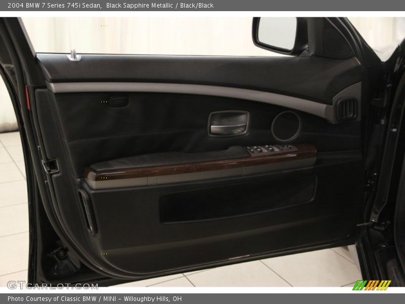 Black Sapphire Metallic / Black/Black 2004 BMW 7 Series 745i Sedan