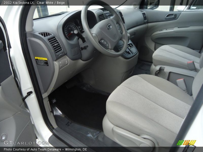 Clear White / Beige 2012 Kia Sedona LX