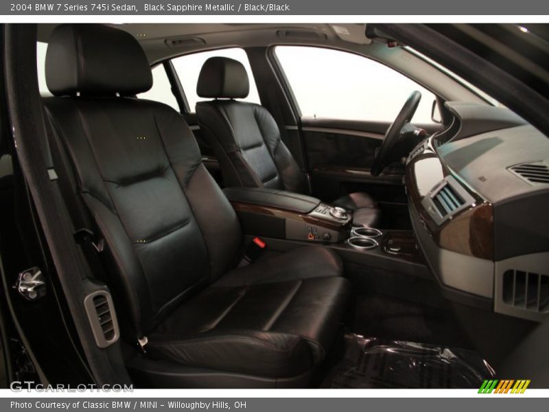 Black Sapphire Metallic / Black/Black 2004 BMW 7 Series 745i Sedan