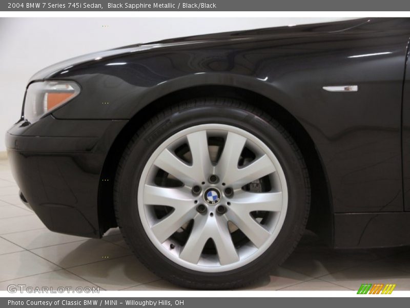 Black Sapphire Metallic / Black/Black 2004 BMW 7 Series 745i Sedan