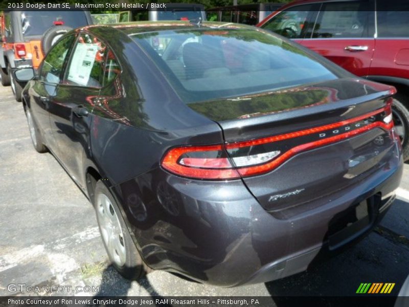 Maximum Steel Metallic / Black 2013 Dodge Dart SE