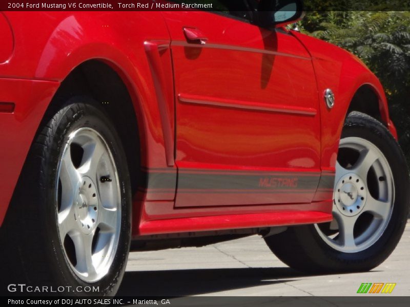Torch Red / Medium Parchment 2004 Ford Mustang V6 Convertible