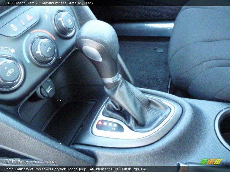 Maximum Steel Metallic / Black 2013 Dodge Dart SE