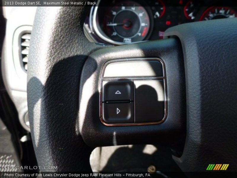 Maximum Steel Metallic / Black 2013 Dodge Dart SE