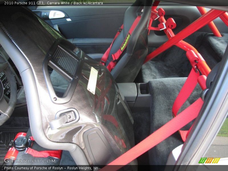 Rear Seat of 2010 911 GT3
