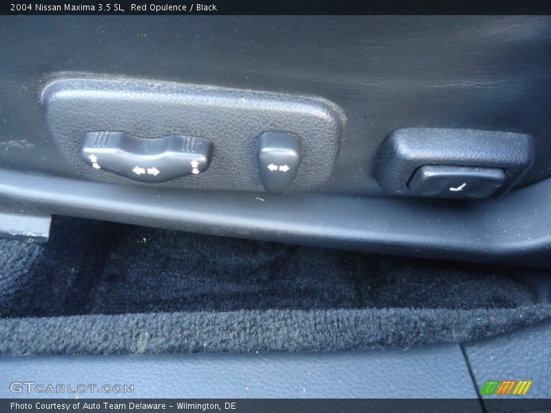 Red Opulence / Black 2004 Nissan Maxima 3.5 SL