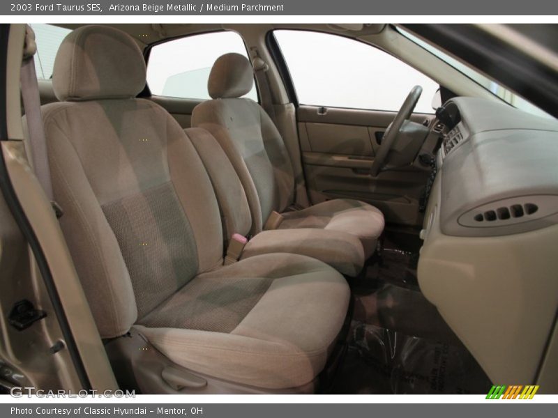 Arizona Beige Metallic / Medium Parchment 2003 Ford Taurus SES