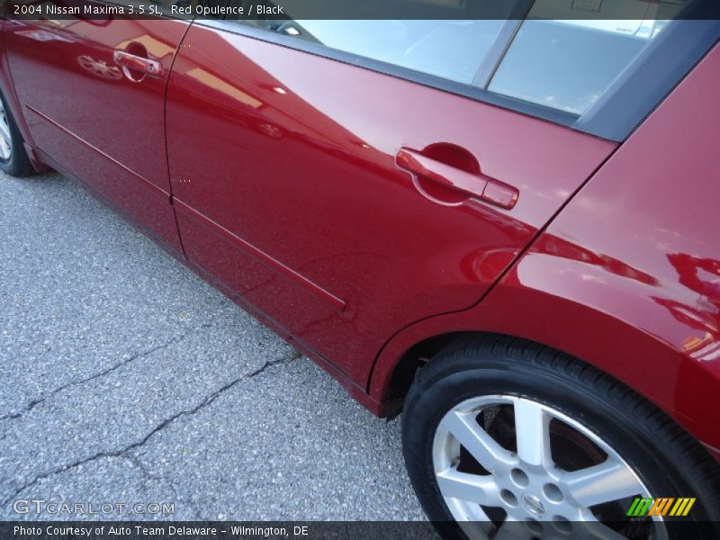 Red Opulence / Black 2004 Nissan Maxima 3.5 SL
