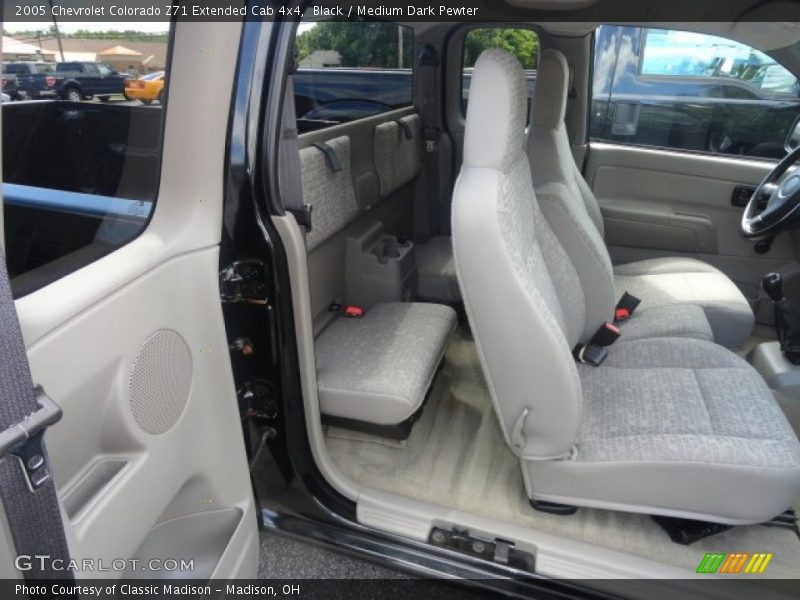 Black / Medium Dark Pewter 2005 Chevrolet Colorado Z71 Extended Cab 4x4