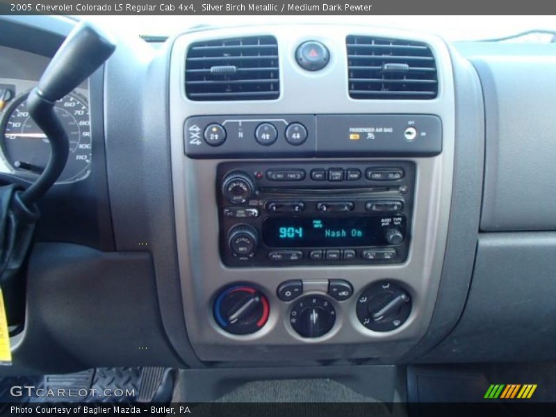 Silver Birch Metallic / Medium Dark Pewter 2005 Chevrolet Colorado LS Regular Cab 4x4
