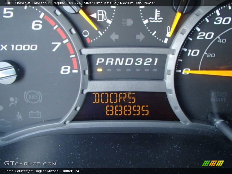 Silver Birch Metallic / Medium Dark Pewter 2005 Chevrolet Colorado LS Regular Cab 4x4