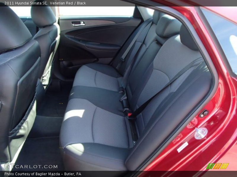 Venetian Red / Black 2011 Hyundai Sonata SE