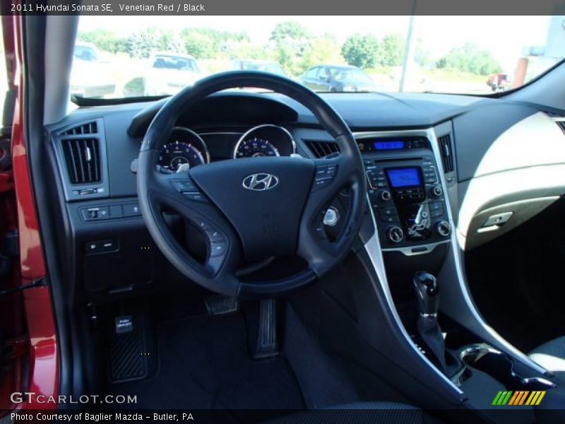 Venetian Red / Black 2011 Hyundai Sonata SE