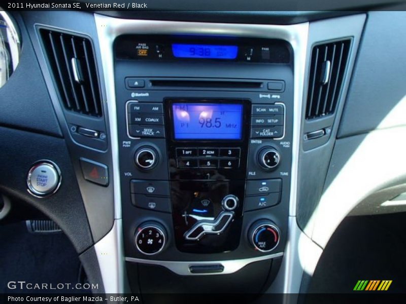 Venetian Red / Black 2011 Hyundai Sonata SE