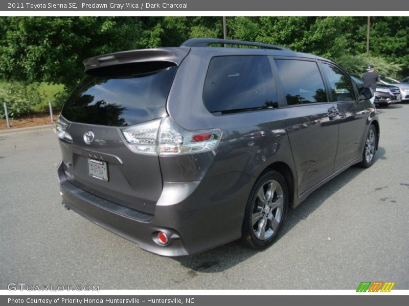 Predawn Gray Mica / Dark Charcoal 2011 Toyota Sienna SE