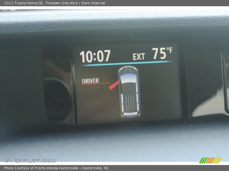Predawn Gray Mica / Dark Charcoal 2011 Toyota Sienna SE