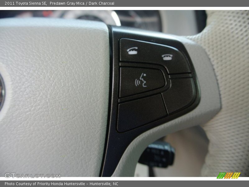 Predawn Gray Mica / Dark Charcoal 2011 Toyota Sienna SE