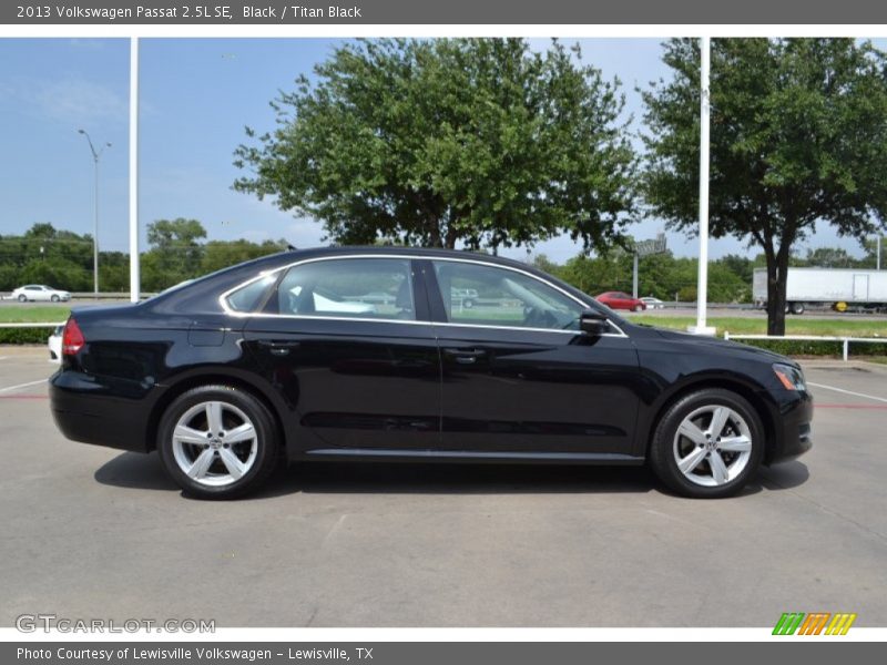 Black / Titan Black 2013 Volkswagen Passat 2.5L SE