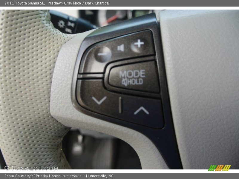 Predawn Gray Mica / Dark Charcoal 2011 Toyota Sienna SE