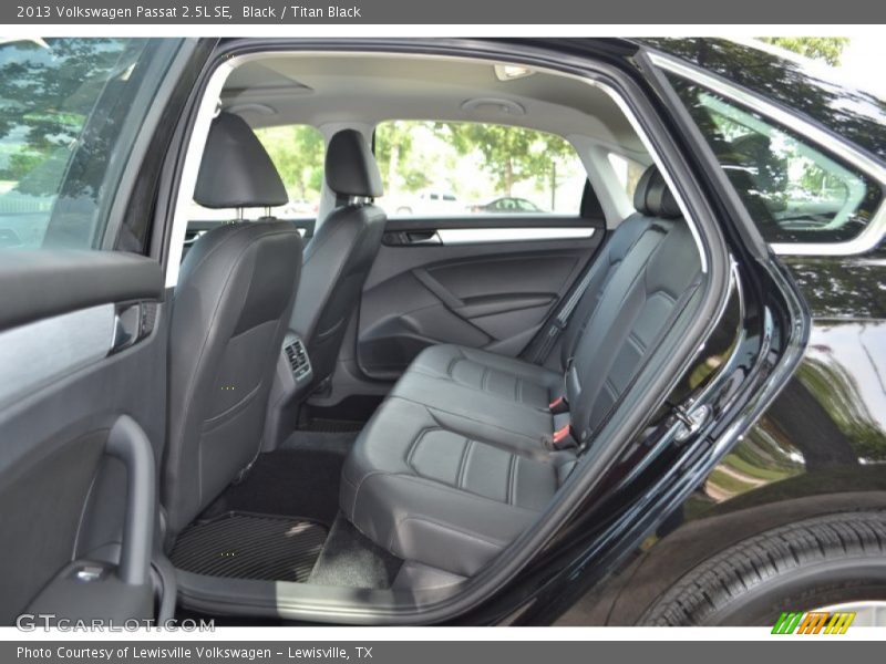Black / Titan Black 2013 Volkswagen Passat 2.5L SE