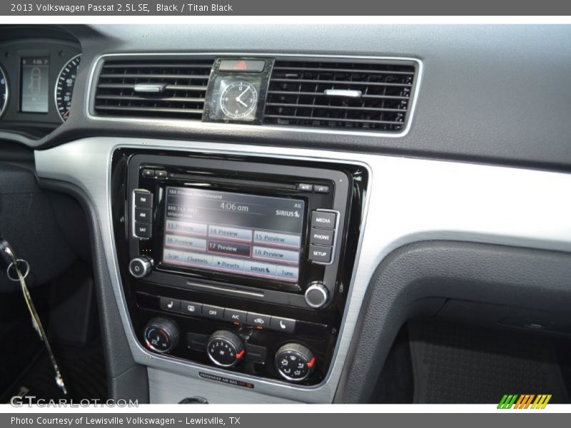 Black / Titan Black 2013 Volkswagen Passat 2.5L SE