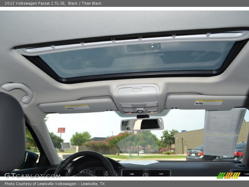 Black / Titan Black 2013 Volkswagen Passat 2.5L SE