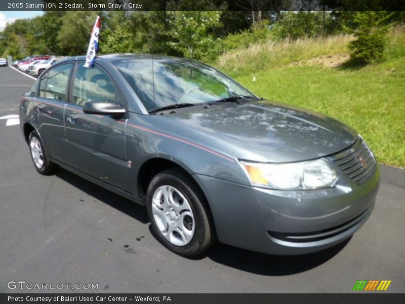 Front 3/4 View of 2005 ION 2 Sedan