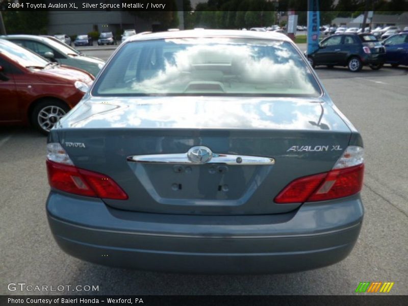 Silver Spruce Metallic / Ivory 2004 Toyota Avalon XL