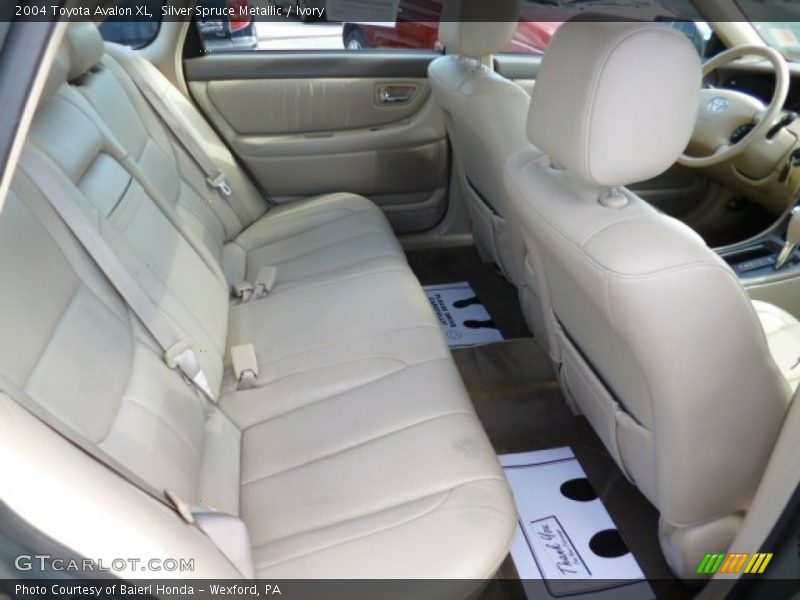 Silver Spruce Metallic / Ivory 2004 Toyota Avalon XL