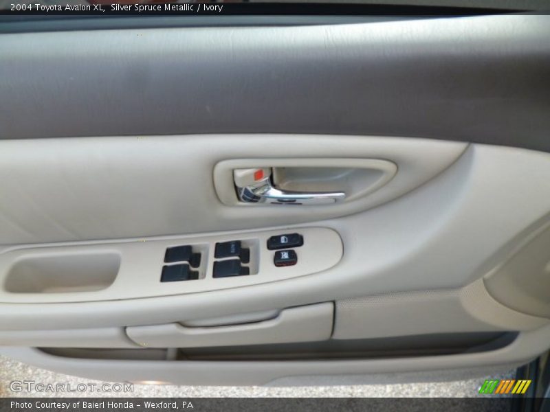 Silver Spruce Metallic / Ivory 2004 Toyota Avalon XL