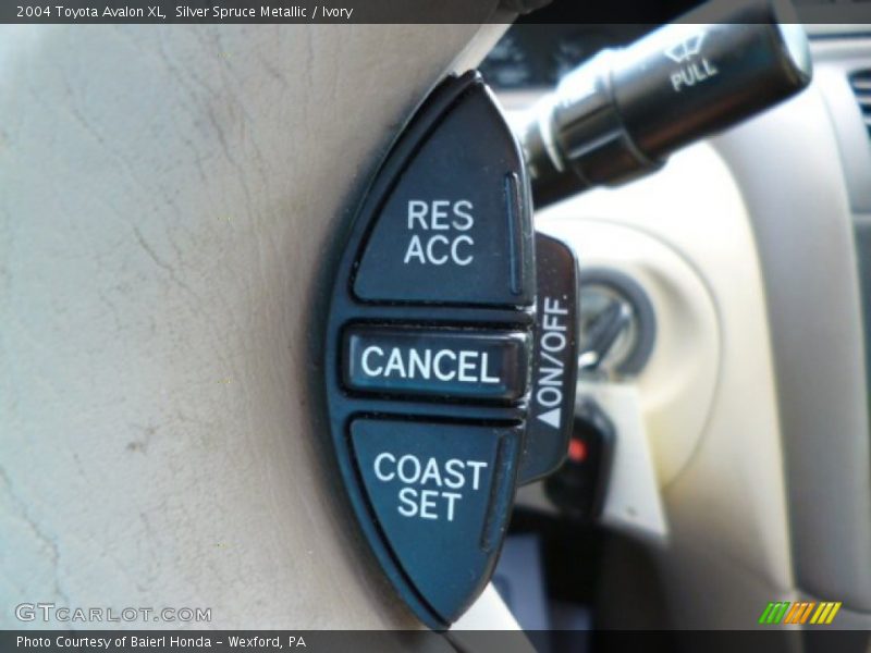 Silver Spruce Metallic / Ivory 2004 Toyota Avalon XL