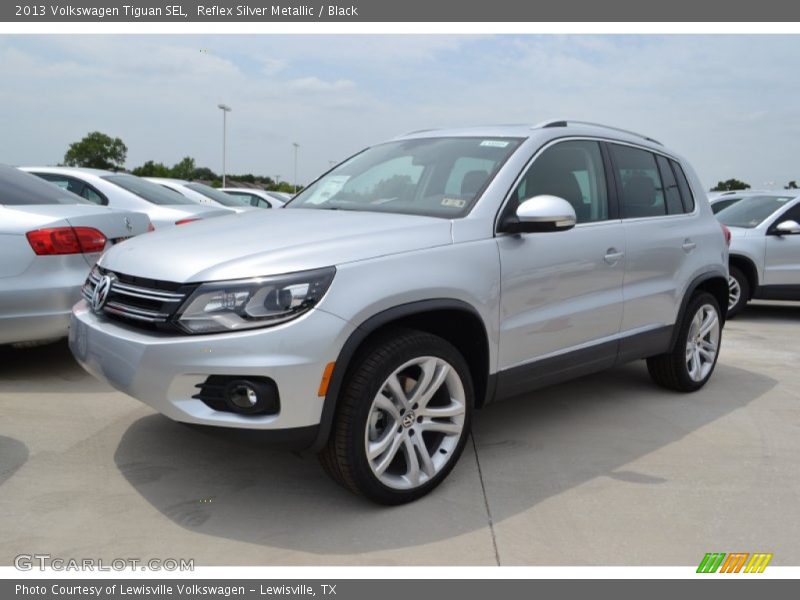 Reflex Silver Metallic / Black 2013 Volkswagen Tiguan SEL