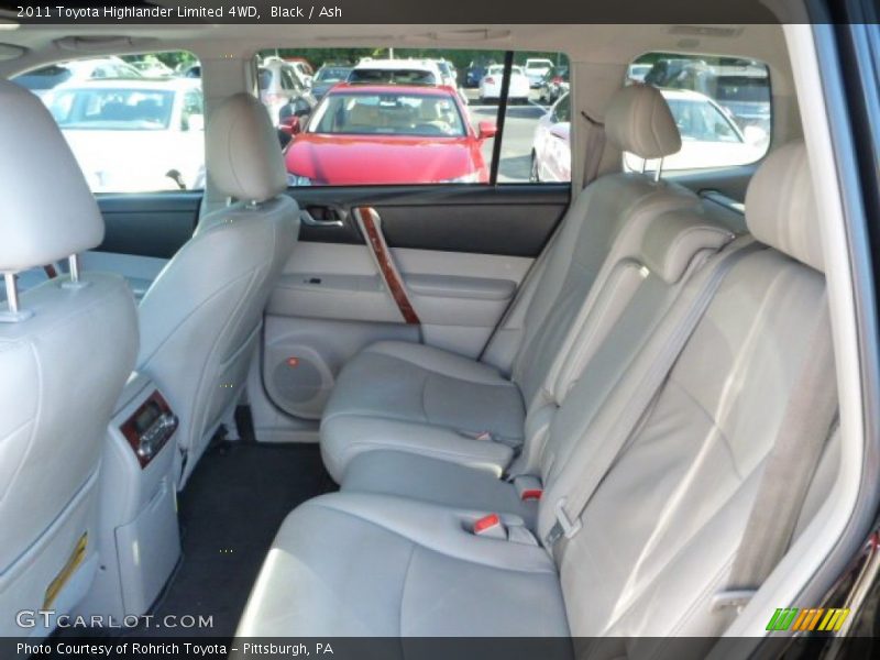 Black / Ash 2011 Toyota Highlander Limited 4WD