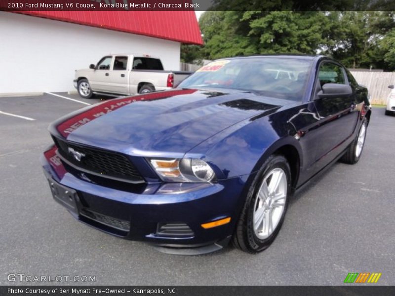 Front 3/4 View of 2010 Mustang V6 Coupe