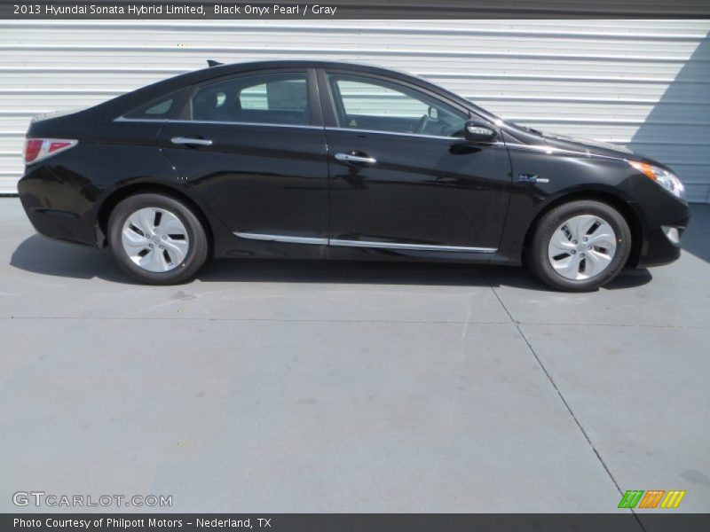 Black Onyx Pearl / Gray 2013 Hyundai Sonata Hybrid Limited