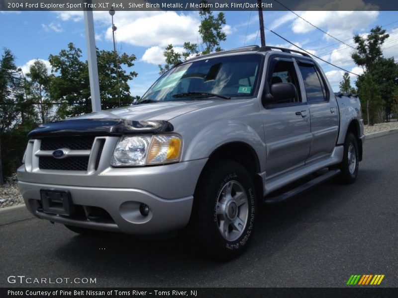 Front 3/4 View of 2004 Explorer Sport Trac XLT 4x4