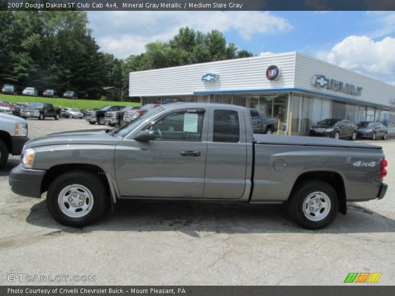 Mineral Gray Metallic / Medium Slate Gray 2007 Dodge Dakota ST Club Cab 4x4
